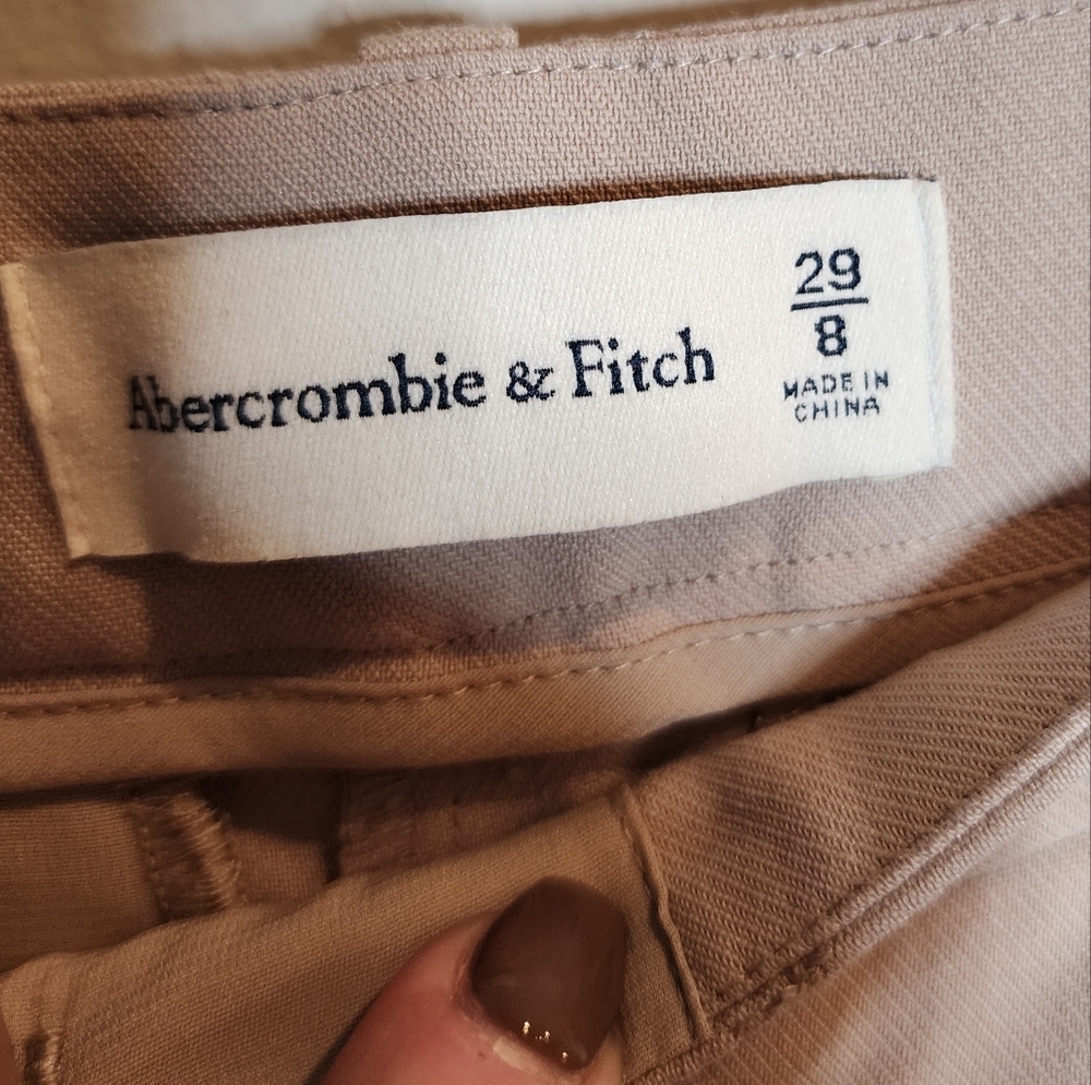 Abercrombie & Fitch Women's Light Taupe Straight-Leg Trousers - Picture 4 of 16